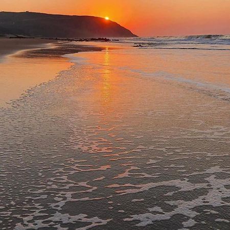 Port Saint Johnʼs Linga Futhi Beach Cottages מראה חיצוני תמונה